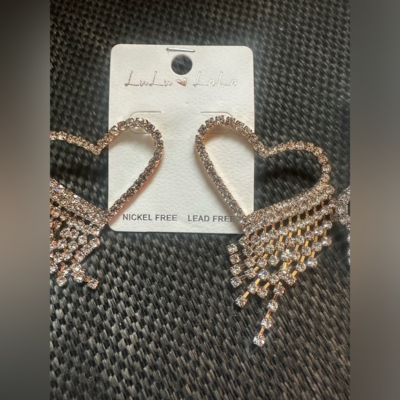 🆕 Rhinestone Heart Fringe Evening Earrings - Picture 4 of 8